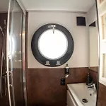 The Homeboat Company Ponta Delgada-acores Botel