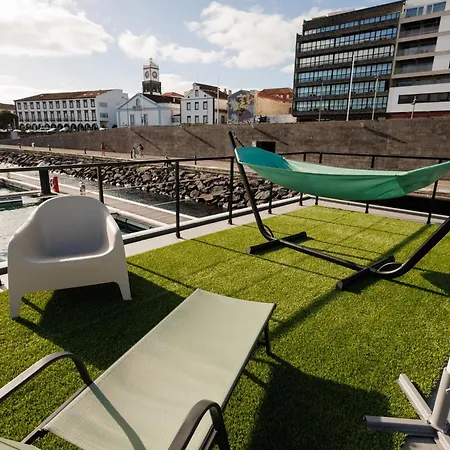 The Homeboat Company Ponta Delgada-acores Båthotell *