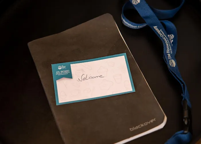 The Homeboat Company Ponta Delgada-acores * Ponta Delgada (Sao Miguel)