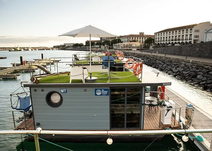 The Homeboat Company Ponta Delgada-acores Botel Ponta Delgada (Sao Miguel)