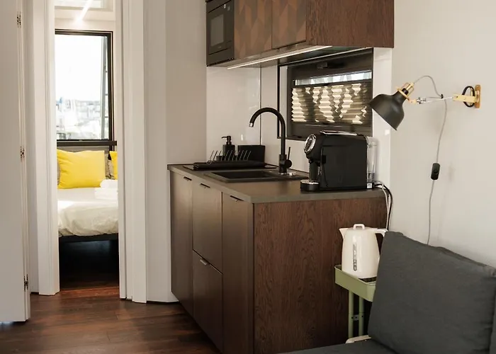 The Homeboat Company Ponta Delgada-acores Botel Ponta Delgada (Sao Miguel)