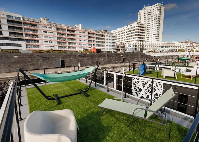 Botel The Homeboat Company Ponta Delgada-acores *